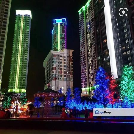 Anggun I Soho I City Homestay Шах-Алам Экстерьер фото